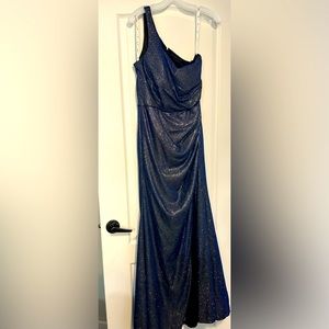 Jules & Cleo floor length one shoulder formal gown.
